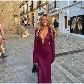 Sexy anel de metal emenda feminino com decote em v divisão crochê vestido chique manga alargada magro oco para fora roupões senhora praia férias vestido